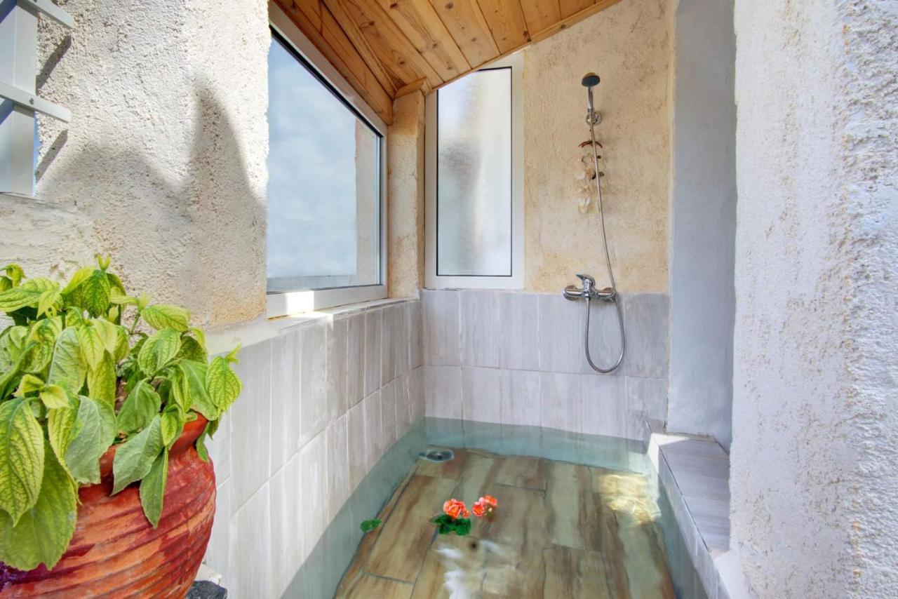 Ferienwohnung Παραδοσιακό Σπίτι Στο Χωριο Agioi Deka  Exterior foto