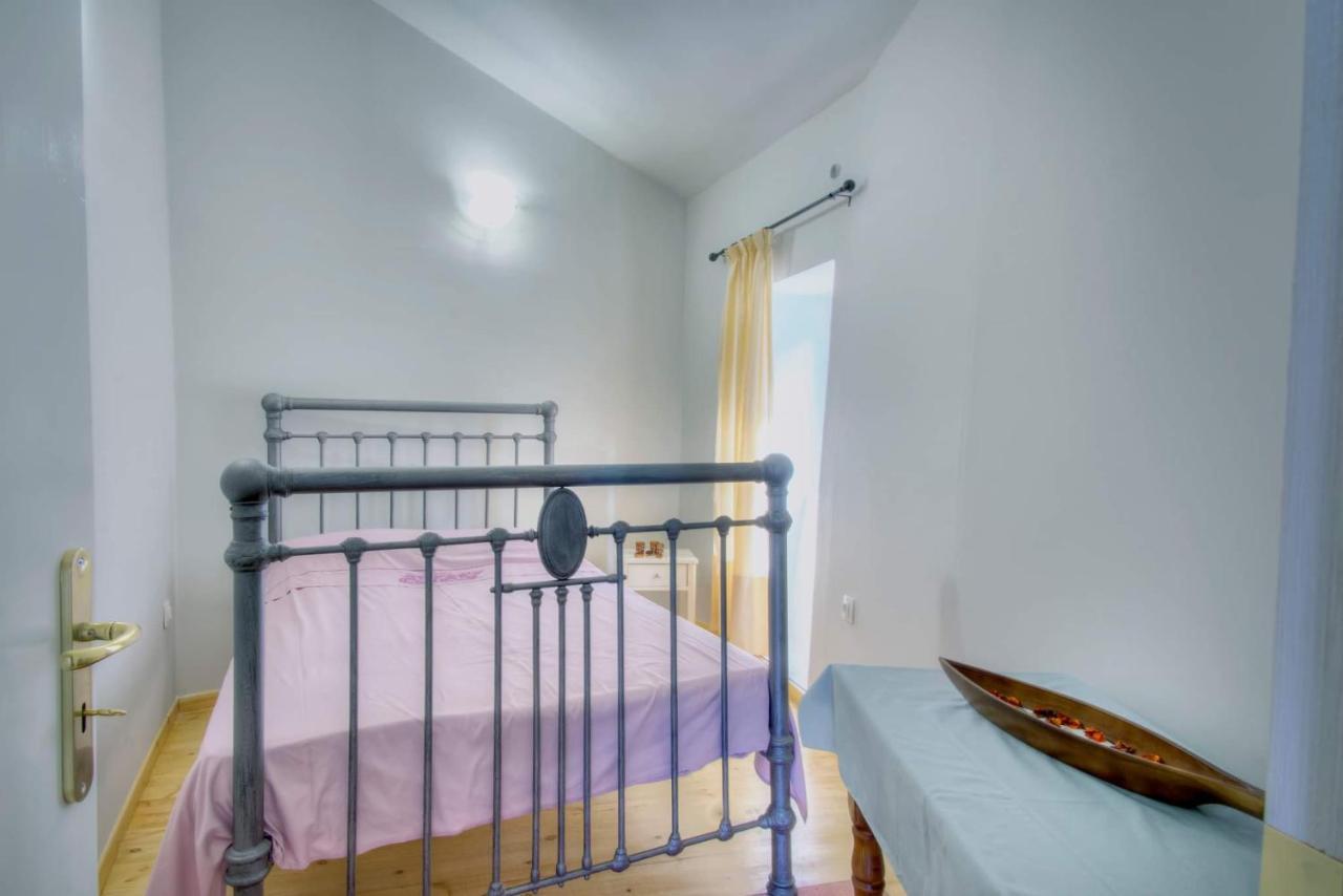 Ferienwohnung Παραδοσιακό Σπίτι Στο Χωριο Agioi Deka  Exterior foto